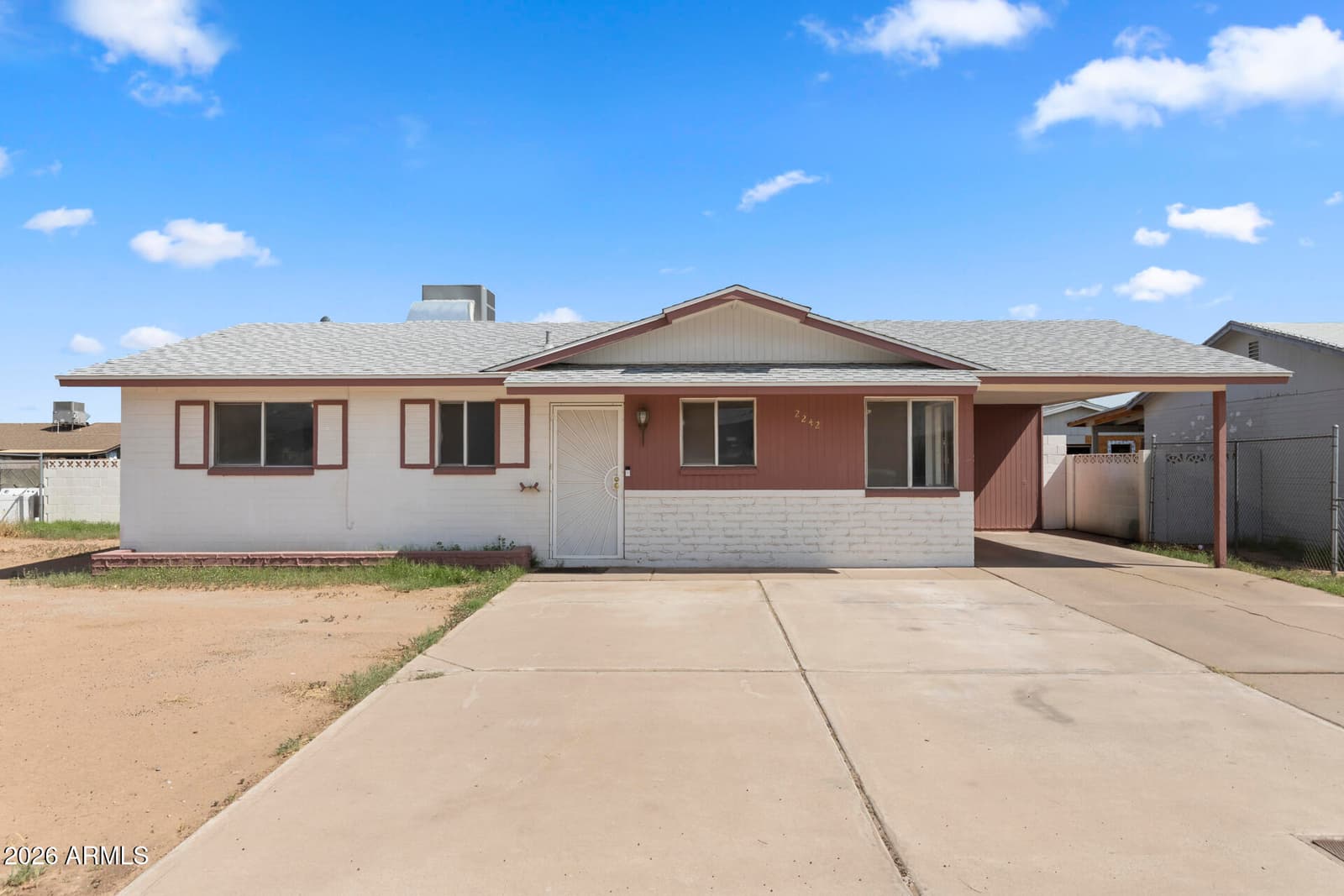 2242 E CHIPMAN Road, Phoenix, AZ 85040 — photo 1 of 25