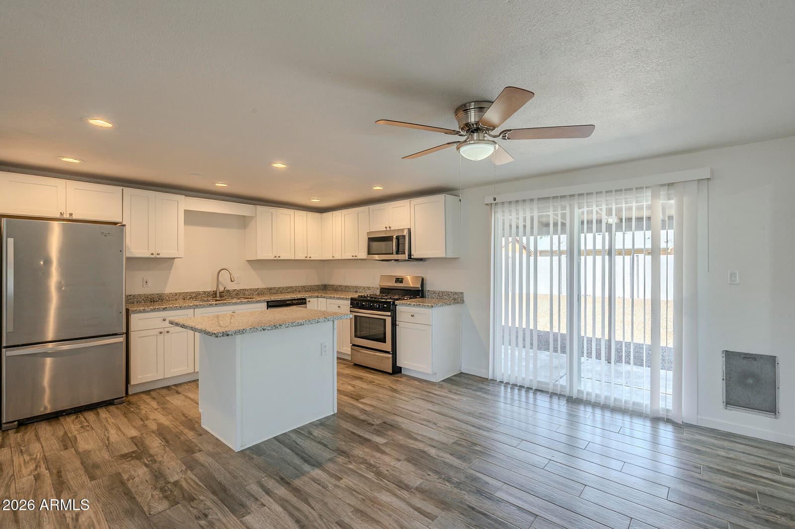3650 E Eugie Avenue, Phoenix, AZ 85032 — photo 3 of 18