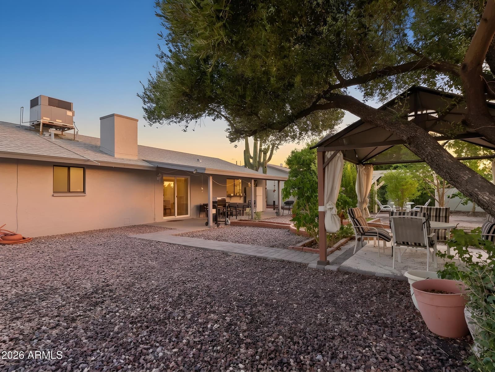 3048 E SIERRA Street, Phoenix, AZ 85028 — photo 29 of 33