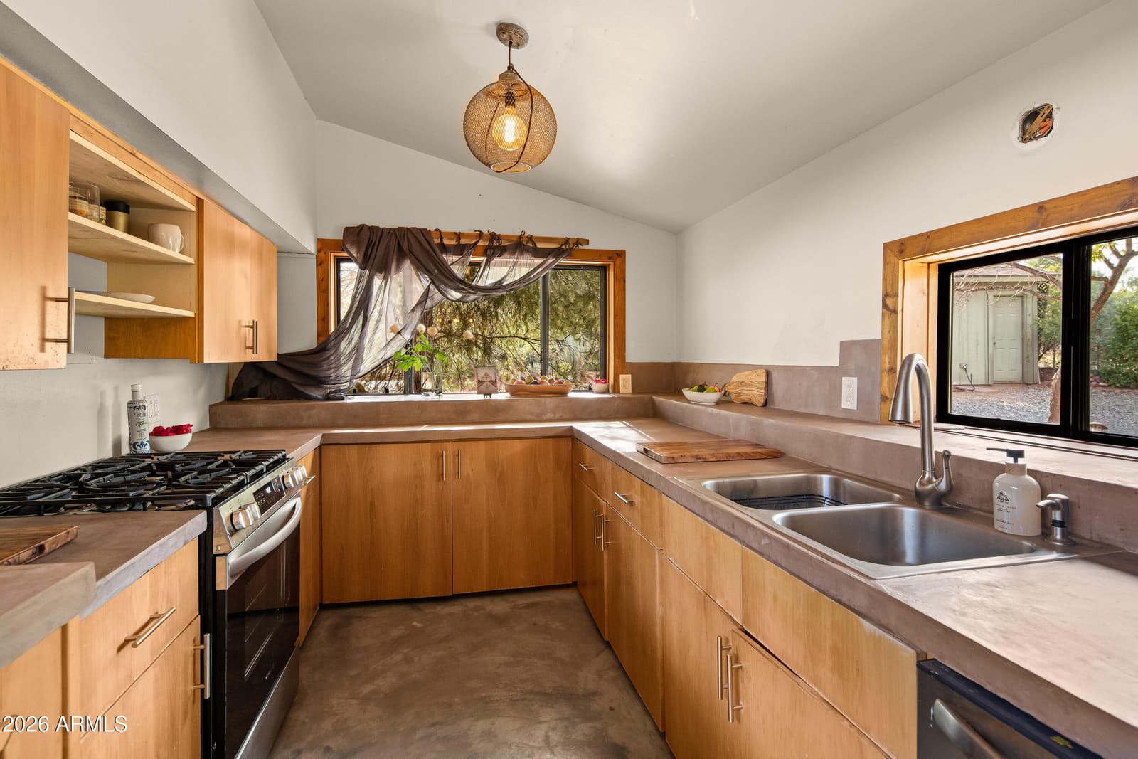 2030 Red Rock Loop Road, Sedona, AZ 86336 — photo 10 of 43