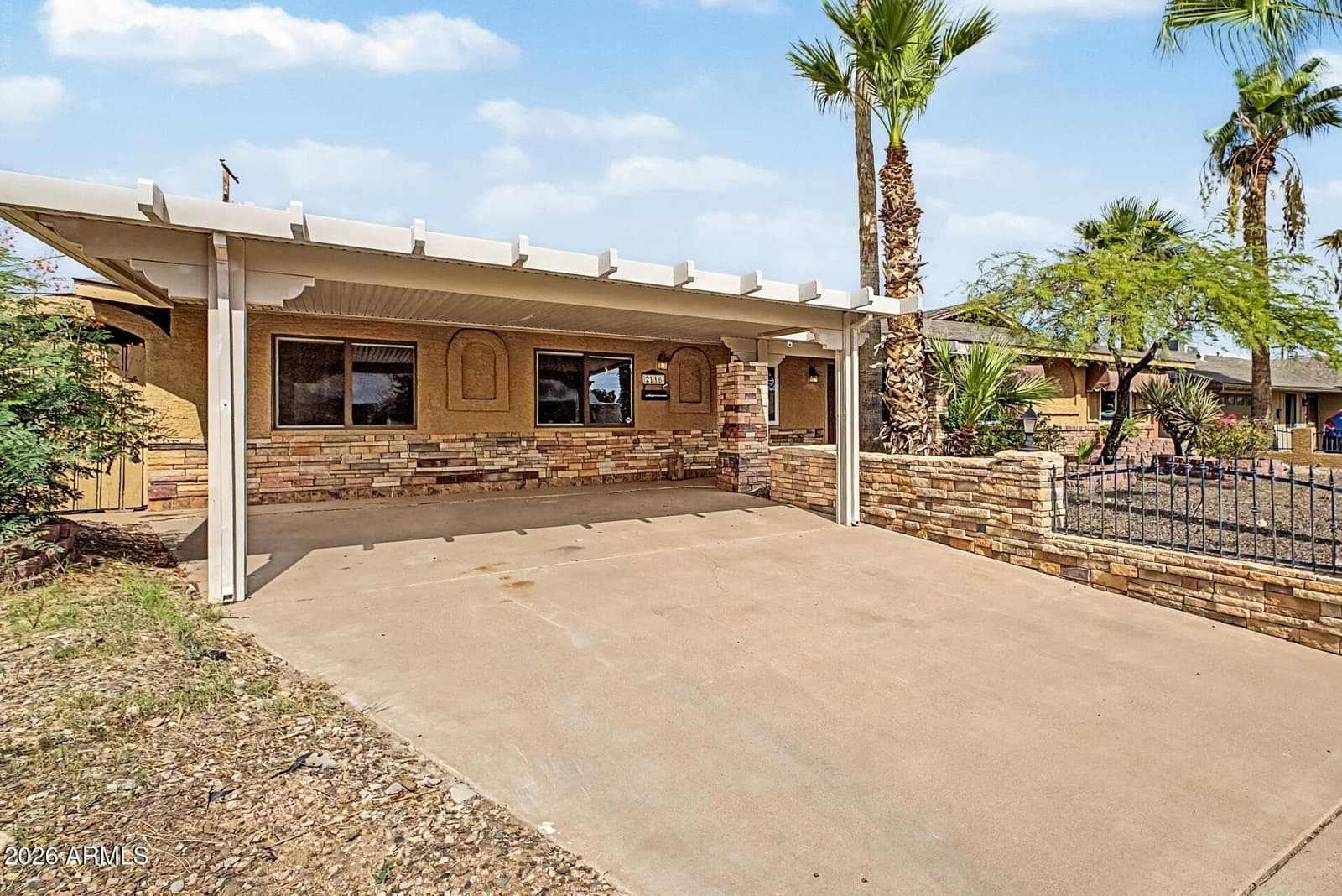 2116 N 68TH Place, Scottsdale, AZ 85257 — photo 8 of 29