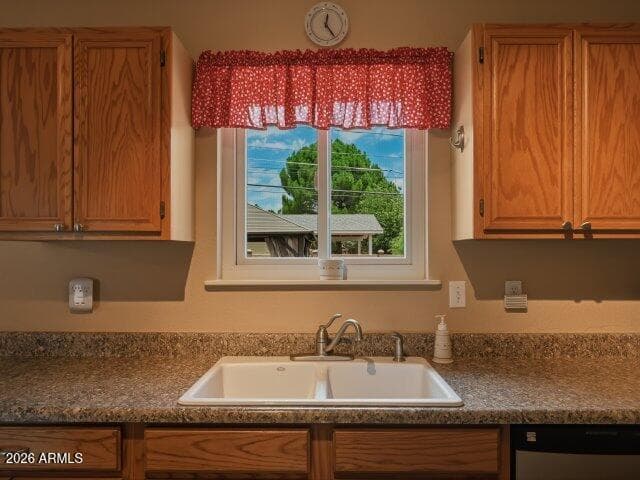 702 W BRIDLE PATH Lane, Payson, AZ 85541 — photo 14 of 38