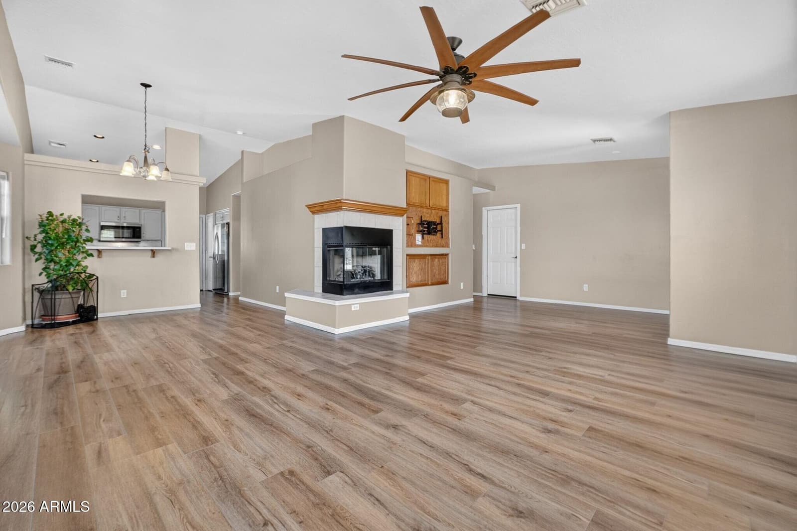 8000 EAGLES NEST Lane, Prescott Valley, AZ 86314 — photo 5 of 57
