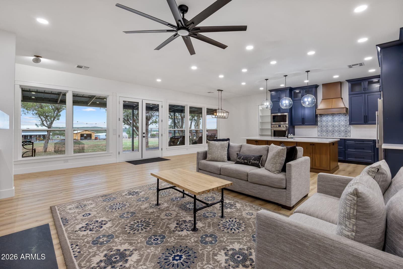 6733 Perkins Lane, Show Low, AZ 85901 — photo 11 of 38