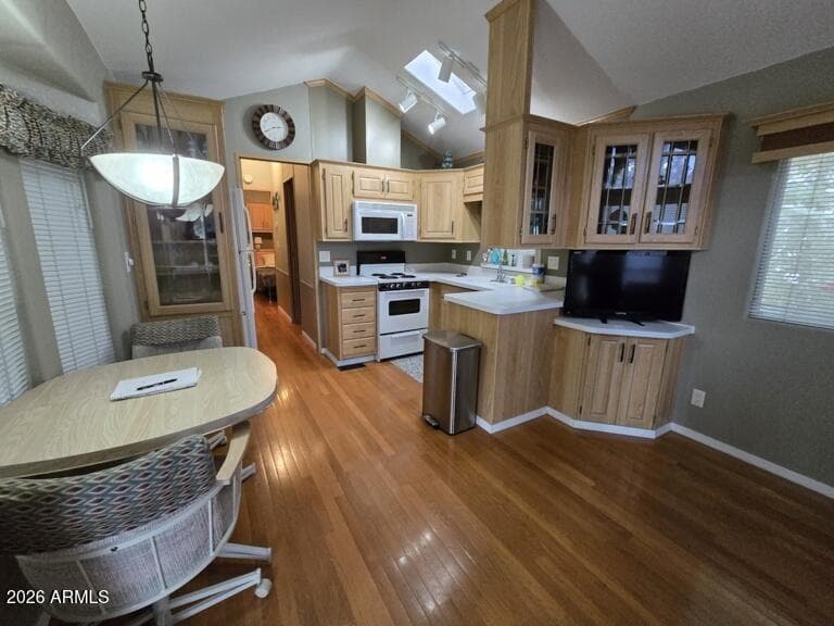 2800 S WHITE MOUNTAIN Road 120, Show Low, AZ 85901 — photo 14 of 16
