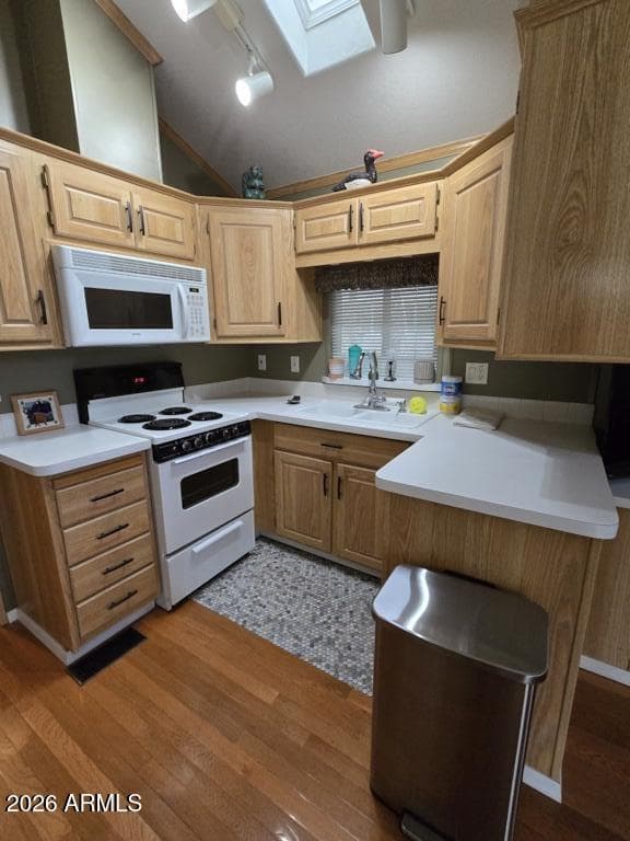 2800 S WHITE MOUNTAIN Road 120, Show Low, AZ 85901 — photo 15 of 16