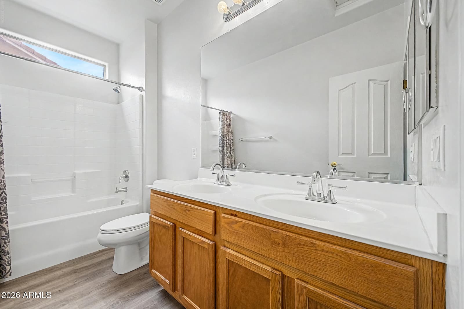 4037 W KELTON Avenue, Phoenix, AZ 85053 — photo 30 of 44