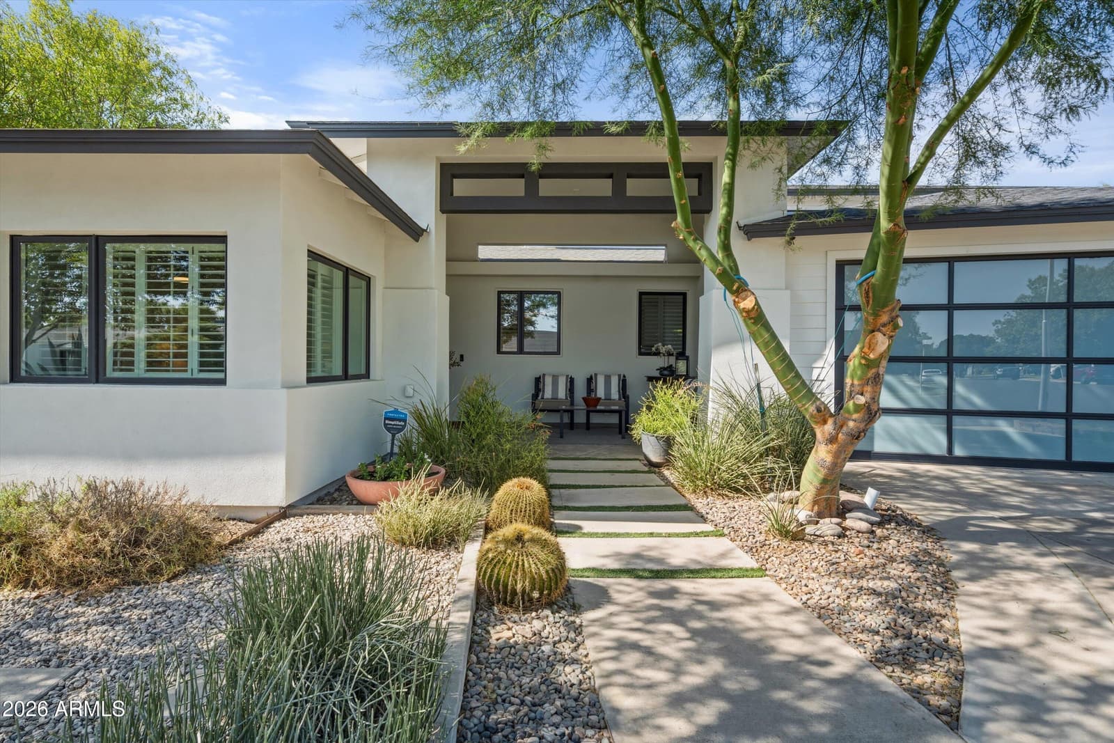 3230 E COLTER Street, Phoenix, AZ 85018 — photo 3 of 32