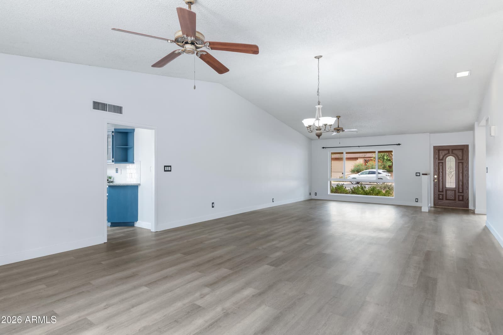 2338 E YUCCA Street, Phoenix, AZ 85028 — photo 15 of 49