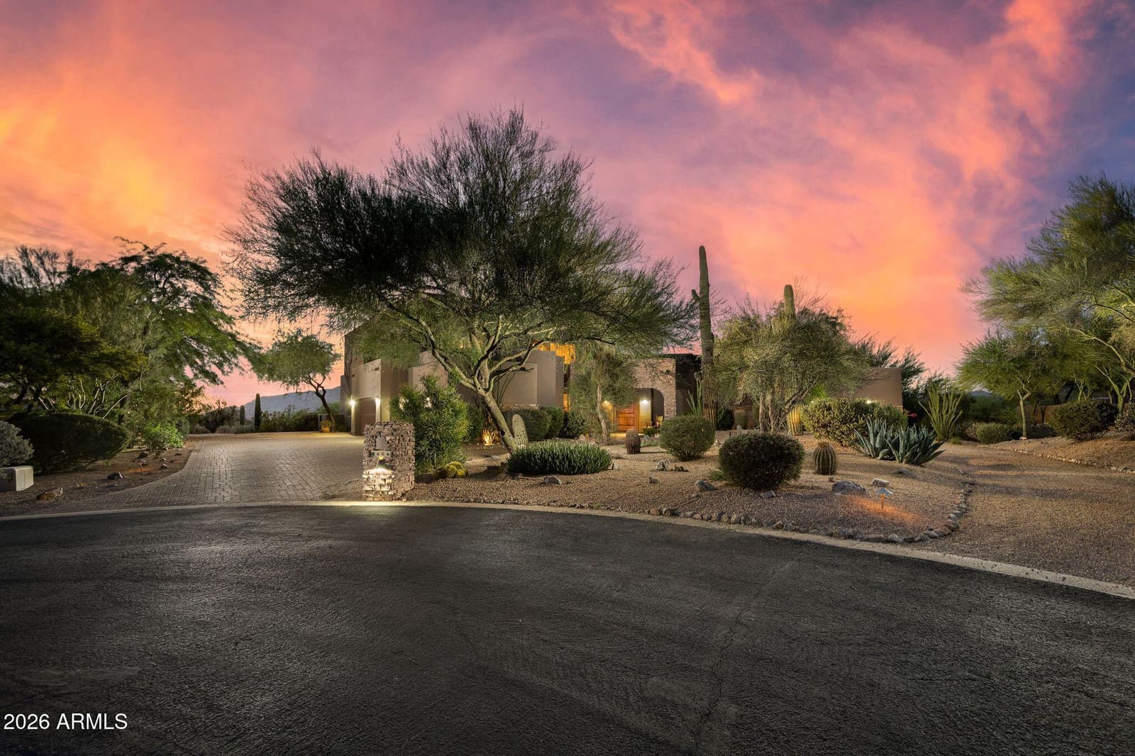8606 E ARROYO SECO Road, Scottsdale, AZ 85266 — photo 1 of 43