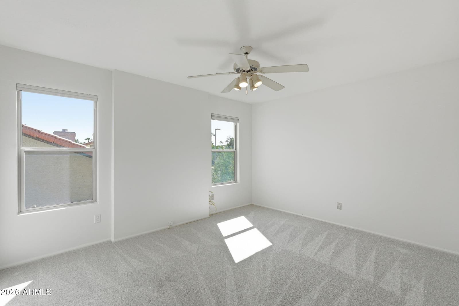 10587 E PALOMINO Road, Scottsdale, AZ 85258 — photo 31 of 38