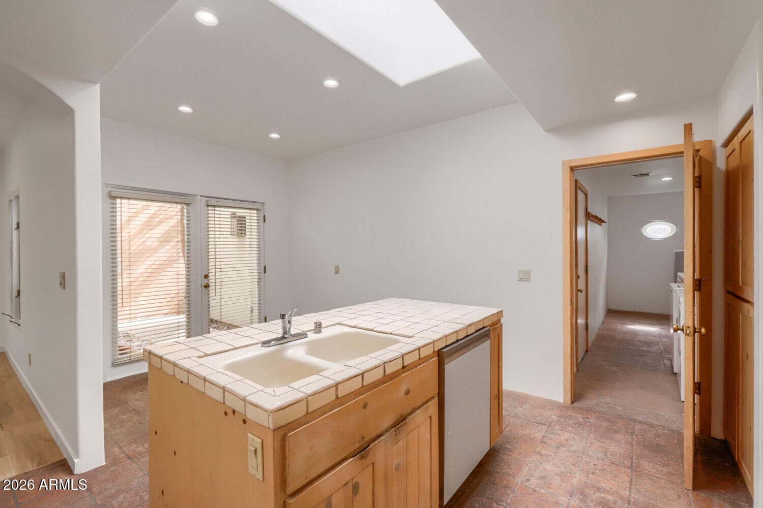 6411 S RIVER Drive 4, Tempe, AZ 85283 — photo 14 of 33