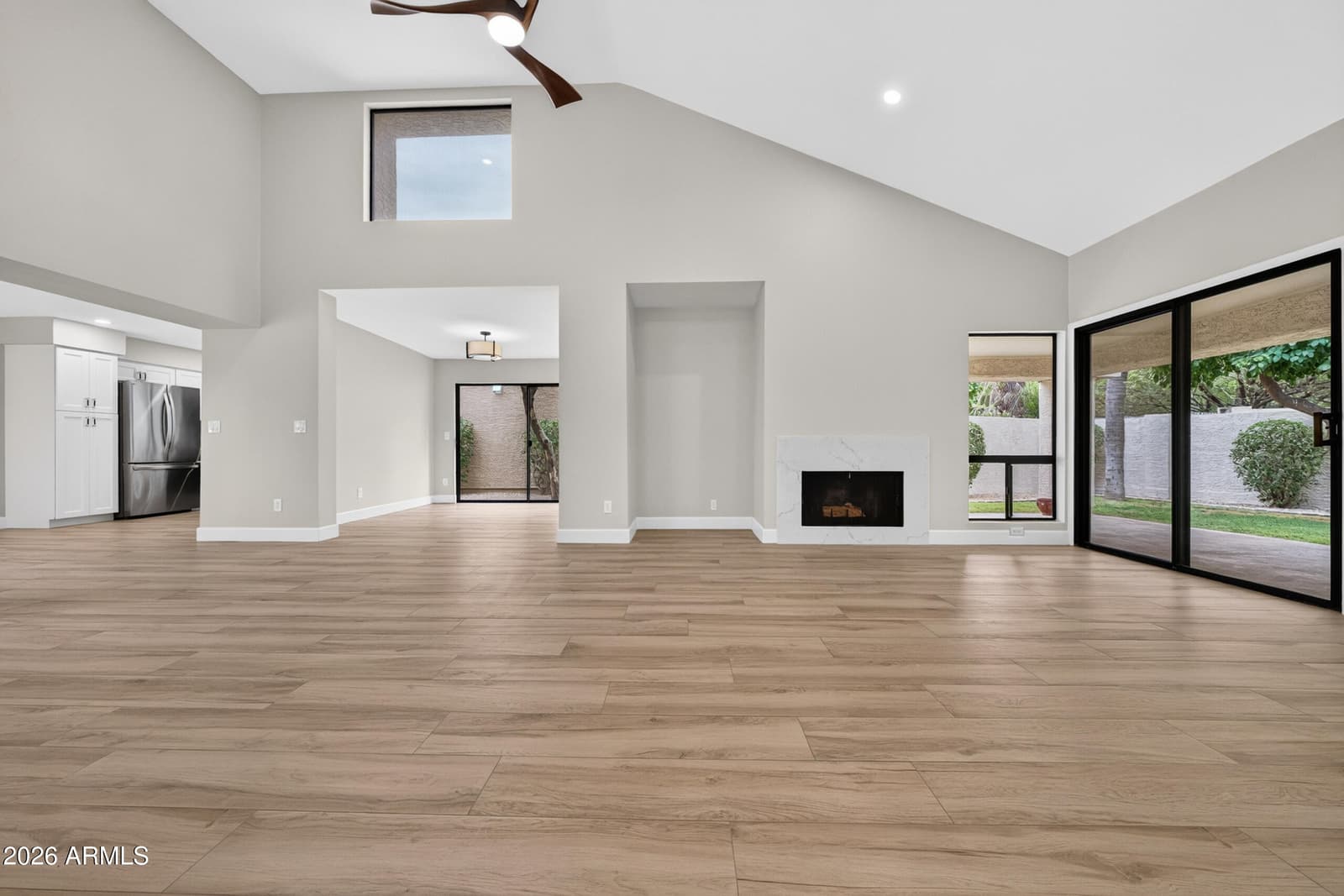 10061 E CALLE DE CIELO Circle, Scottsdale, AZ 85258 — photo 10 of 34