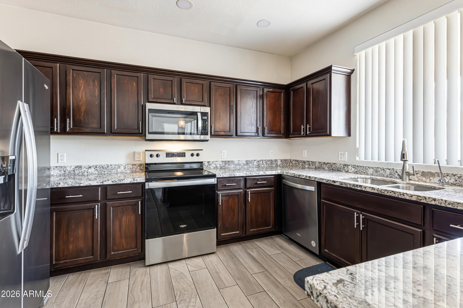 2021 N 103RD Drive, Avondale, AZ 85392 — photo 11 of 32