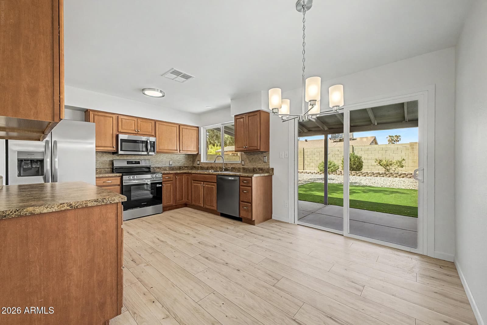 3720 W LIBBY Street, Glendale, AZ 85308 — photo 9 of 31