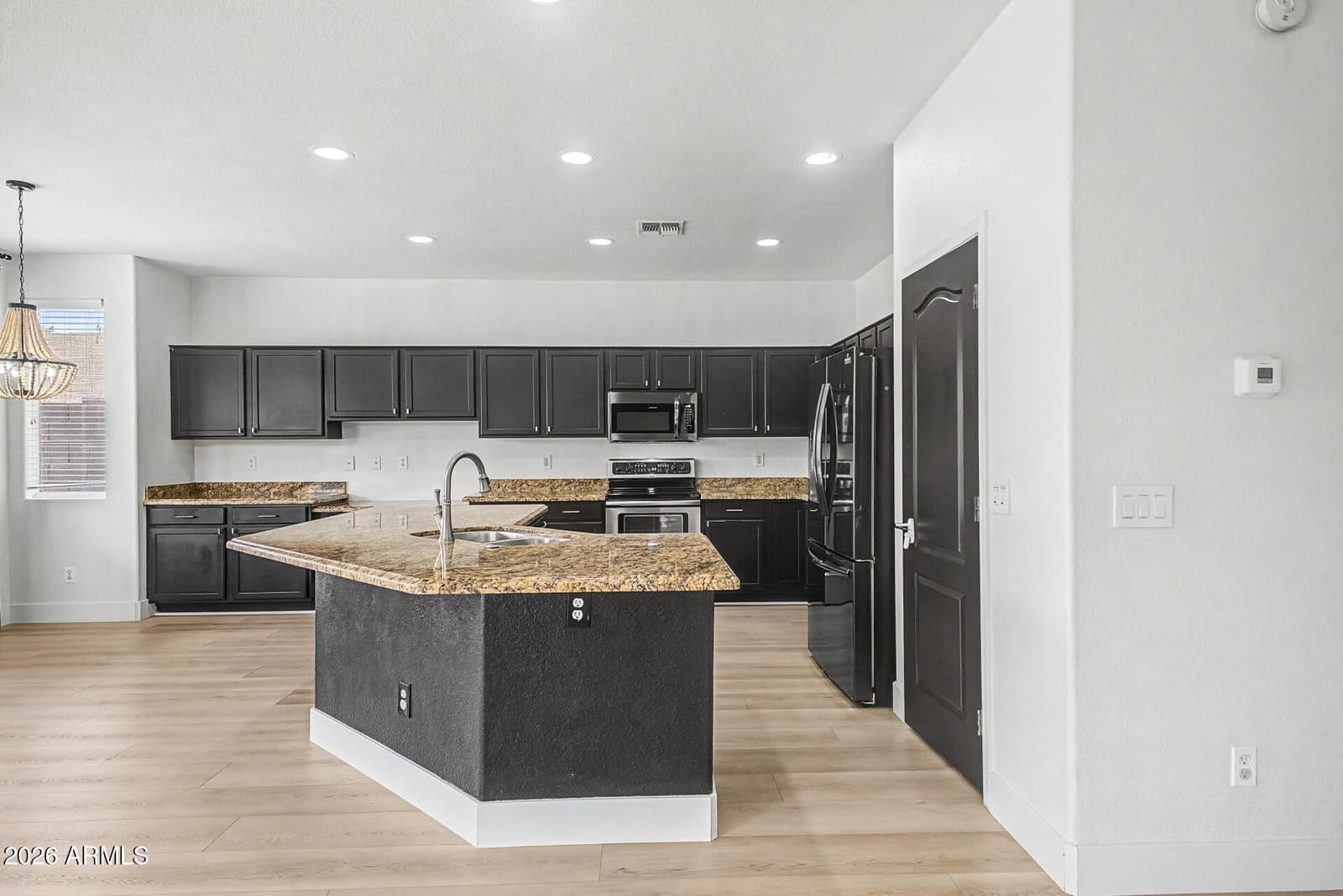 3464 S AMBUSH PASS Road, Gilbert, AZ 85297 — photo 13 of 46