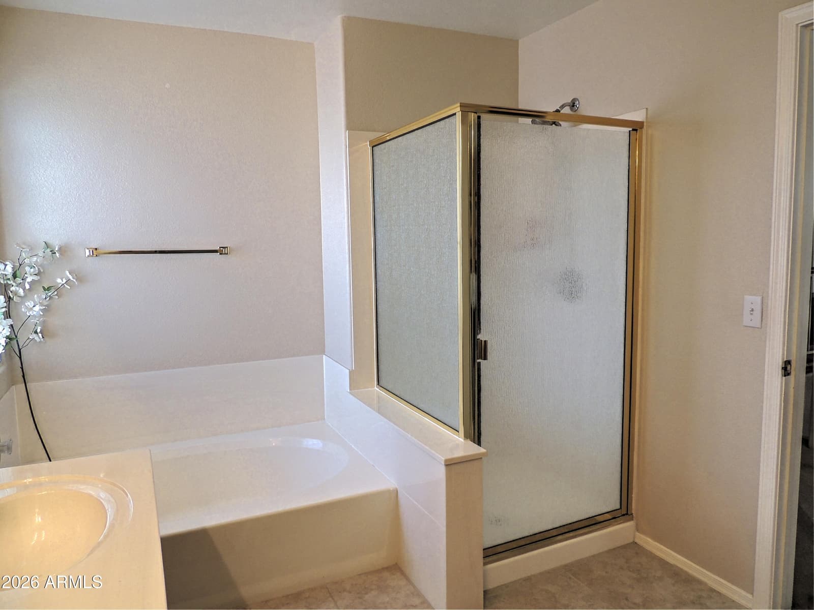 4309 E ROCKLEDGE Road, Phoenix, AZ 85044 — photo 19 of 33