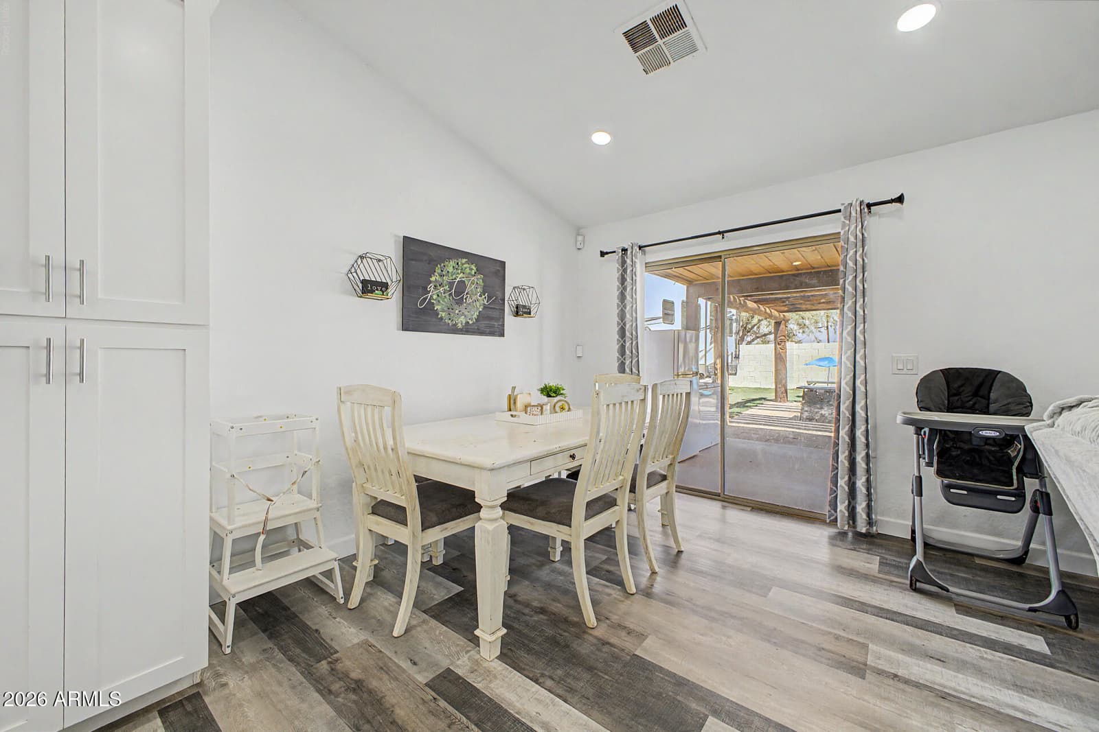 785 S PALO VERDE Drive, Apache Junction, AZ 85120 — photo 13 of 33