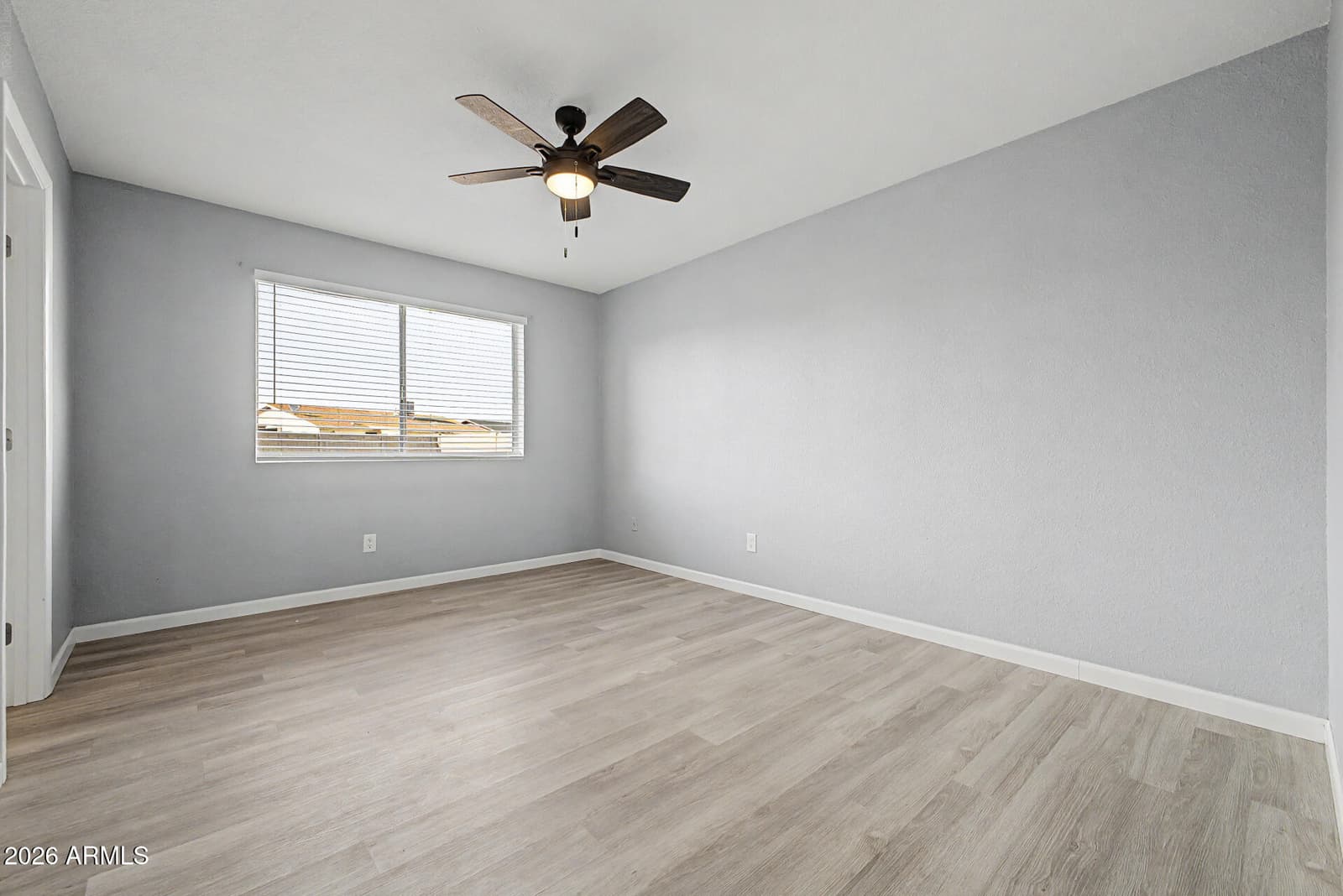 545 S GLENNWOOD Circle, Mesa, AZ 85204 — photo 17 of 33