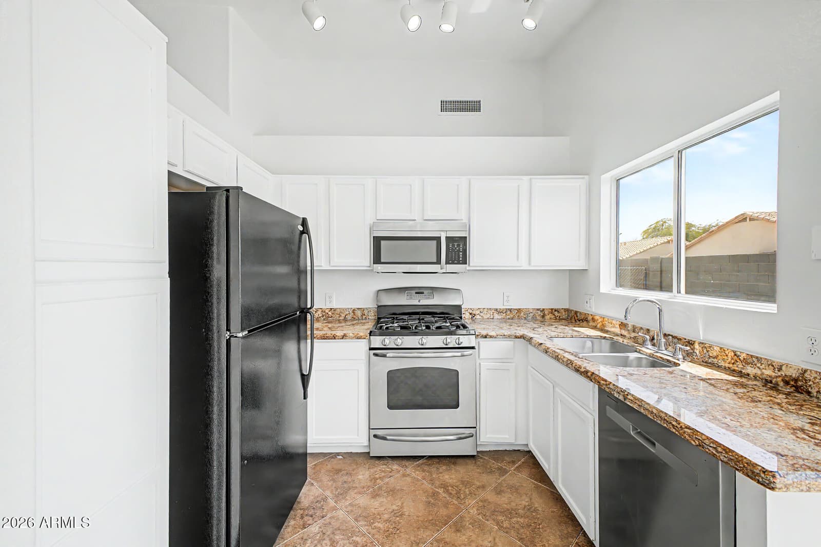 16133 W MADISON Street, Goodyear, AZ 85338 — photo 12 of 31