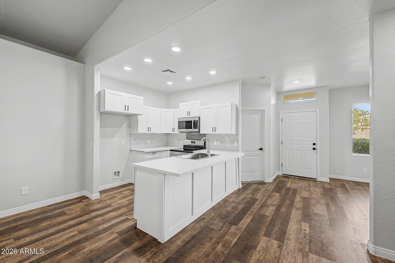 148 N WARREN Street, Mesa, AZ 85207 — photo 15 of 38