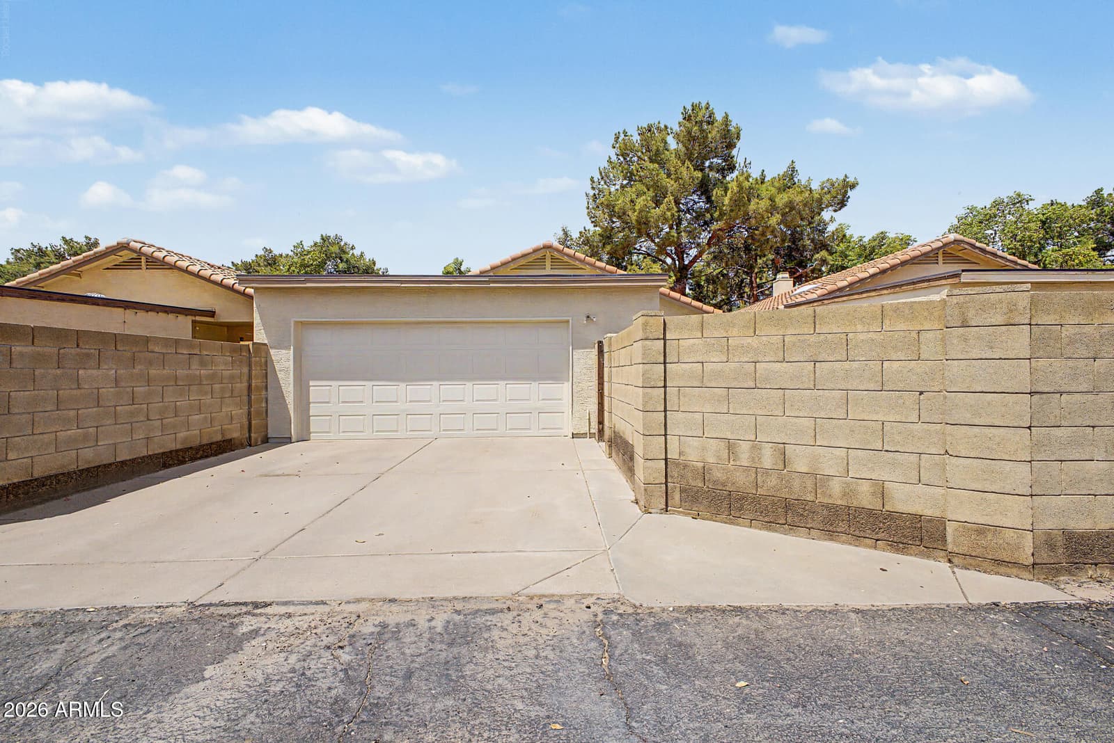 879 E HEARNE Way, Gilbert, AZ 85234 — photo 30 of 48