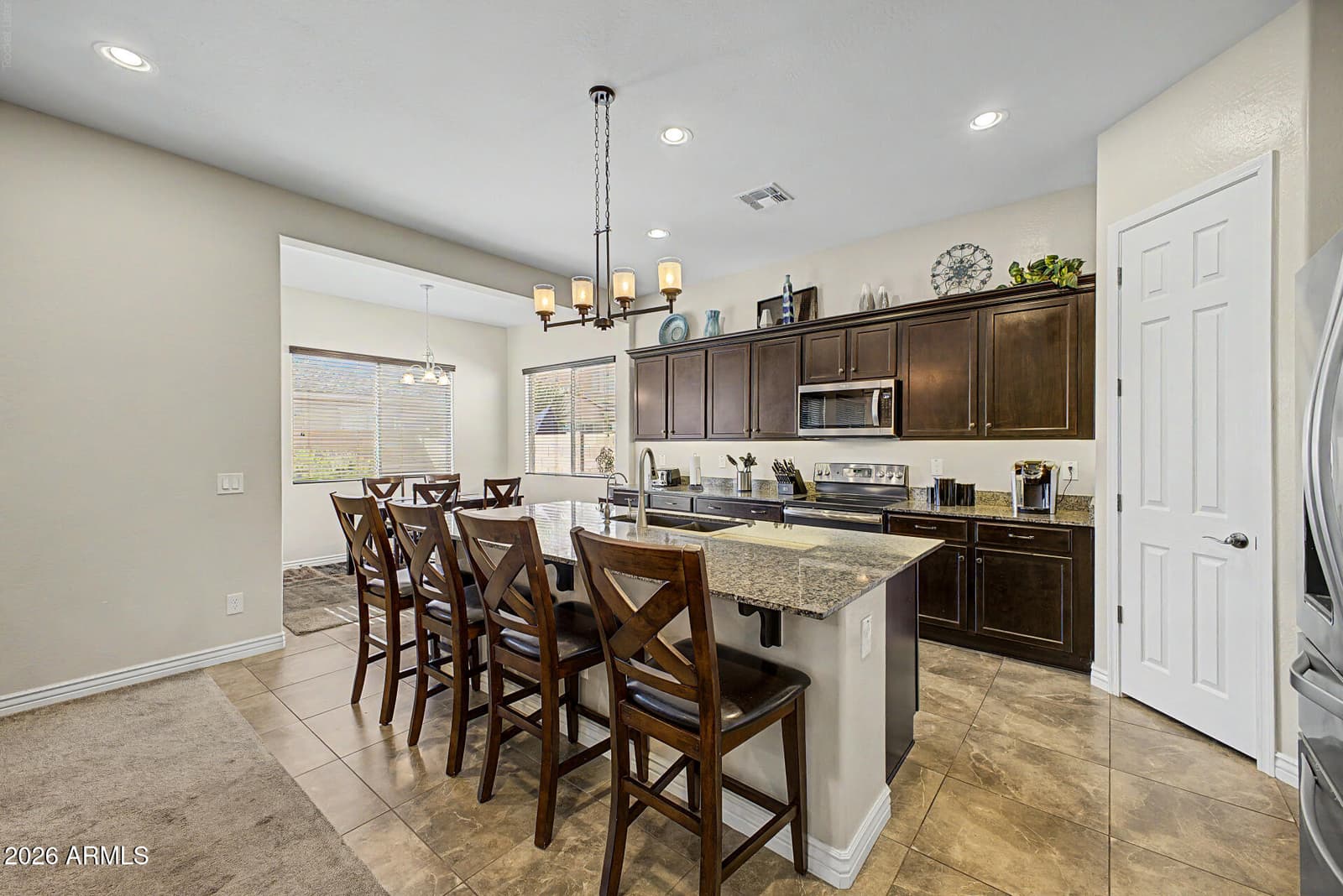 2690 E Hazeltine Way, Gilbert, AZ 85298 — photo 3 of 69