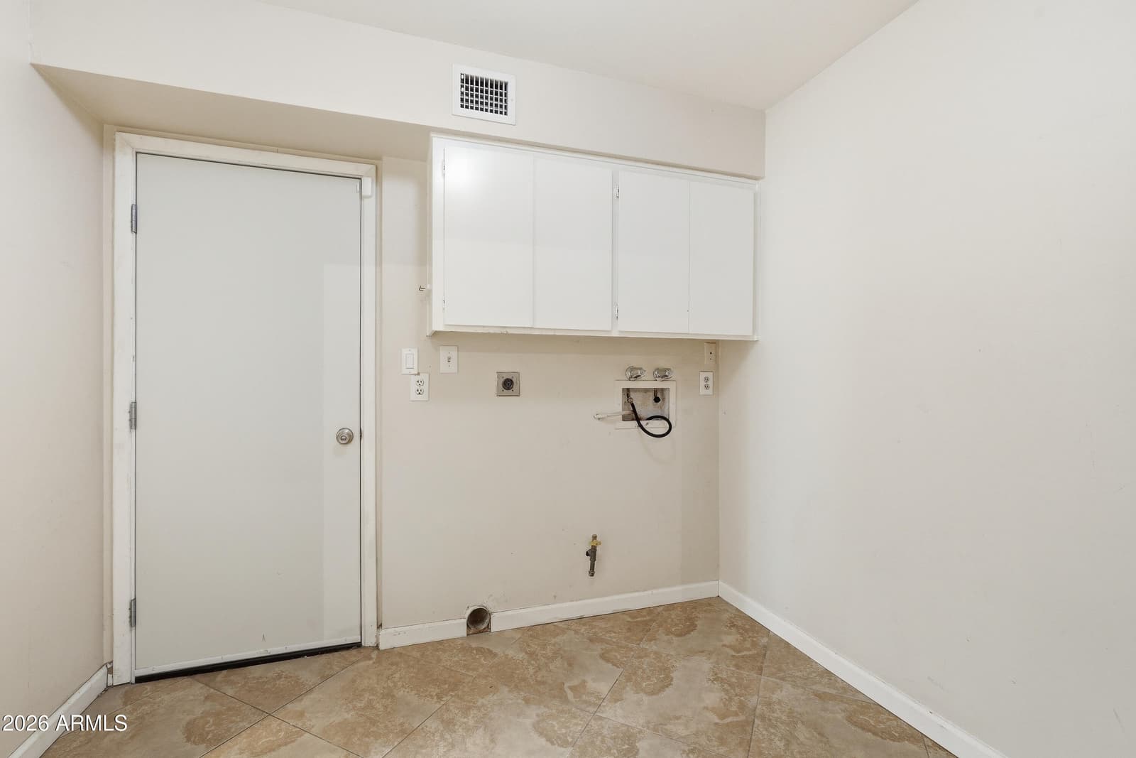 10838 N 35TH Street, Phoenix, AZ 85028 — photo 6 of 62