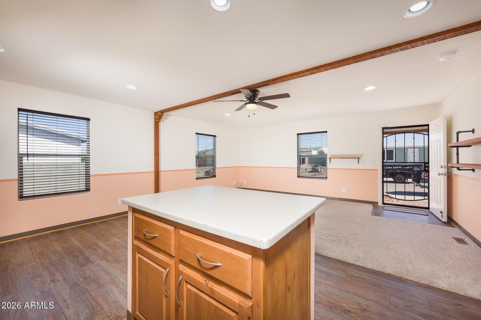 692 W PONY EXPRESS Lane, Benson, AZ 85602 — photo 6 of 27