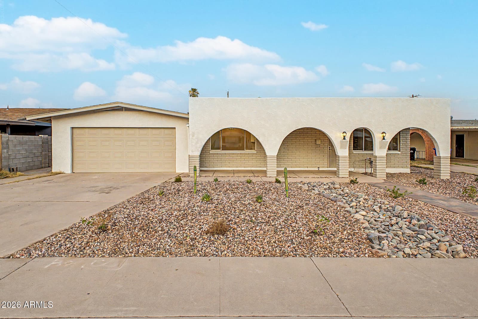 511 S BARKLEY, Mesa, AZ 85204 — photo 7 of 60
