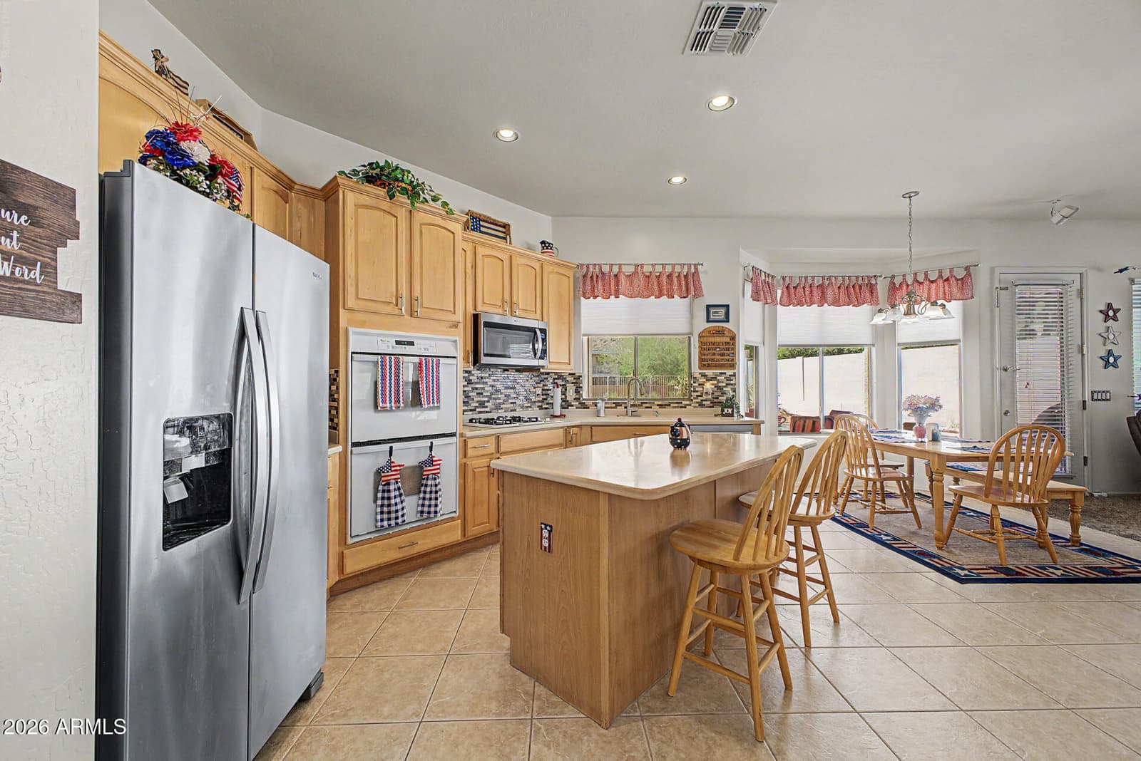 9728 E GOLDEN Street, Mesa, AZ 85207 — photo 14 of 42