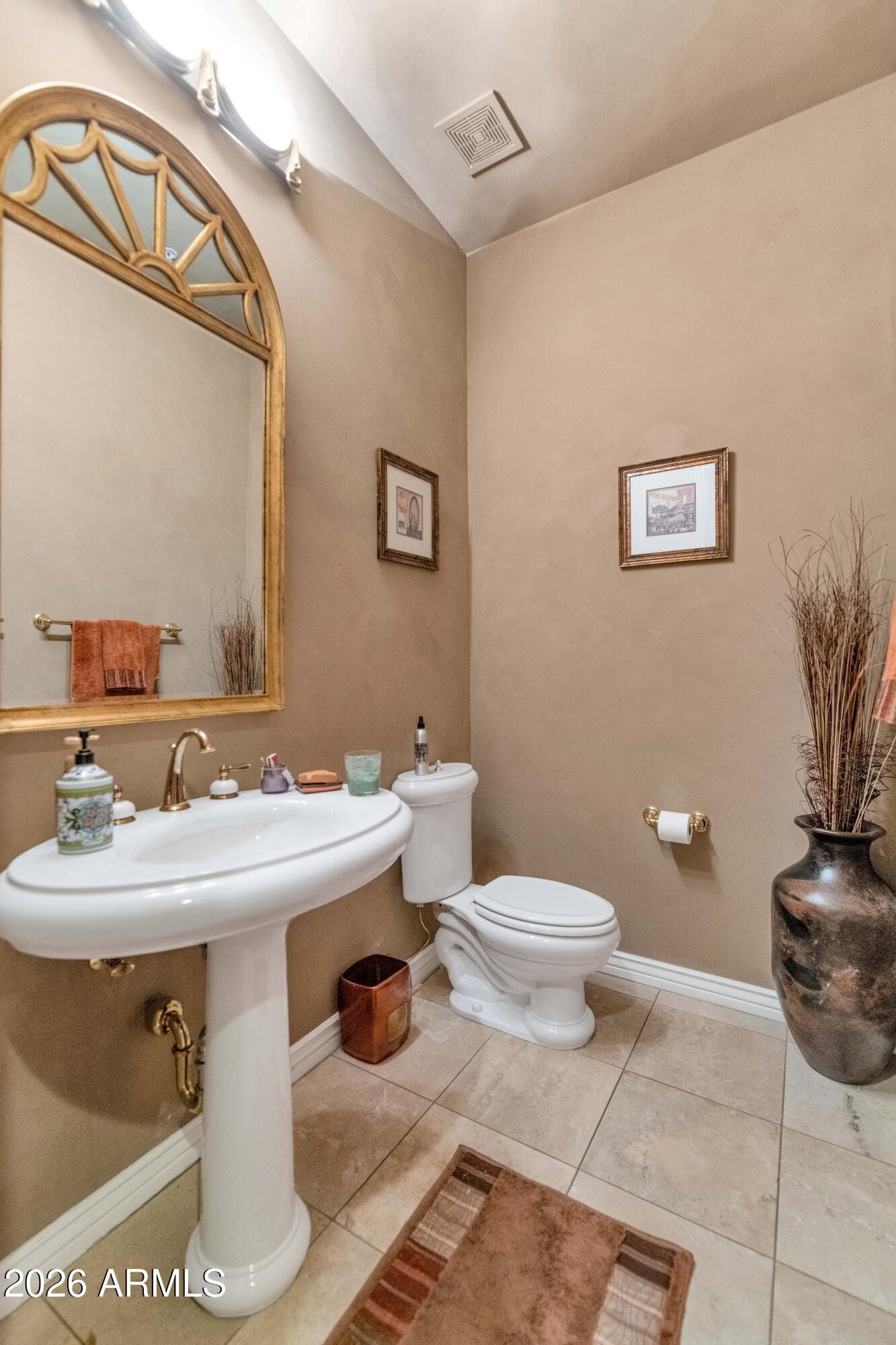 10453 E LAUREL Lane, Scottsdale, AZ 85259 — photo 17 of 31