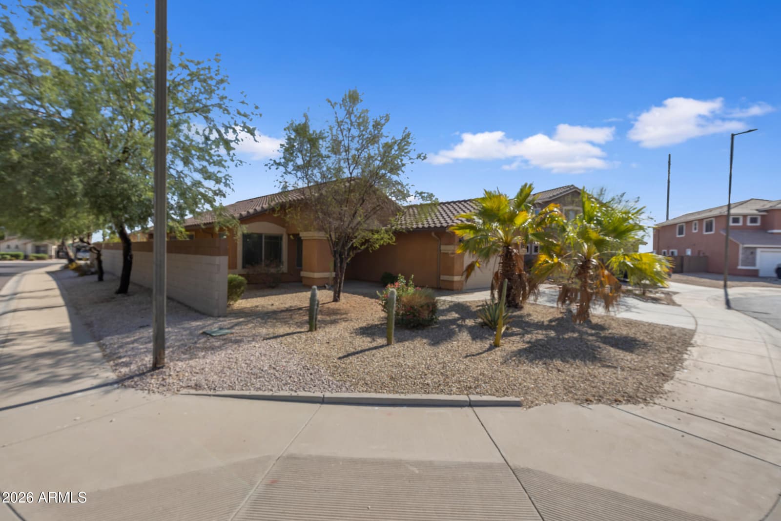 25883 W GIBSON Lane, Buckeye, AZ 85326 — photo 7 of 46