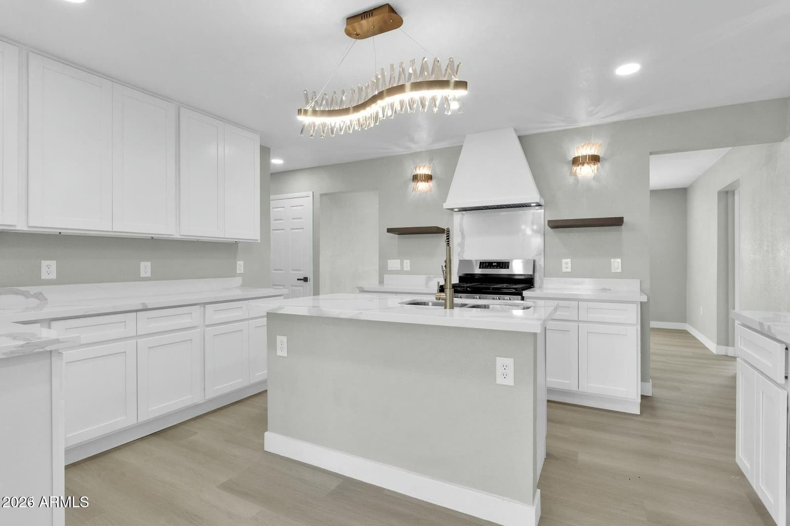7538 E GARFIELD Street, Scottsdale, AZ 85257 — photo 11 of 30