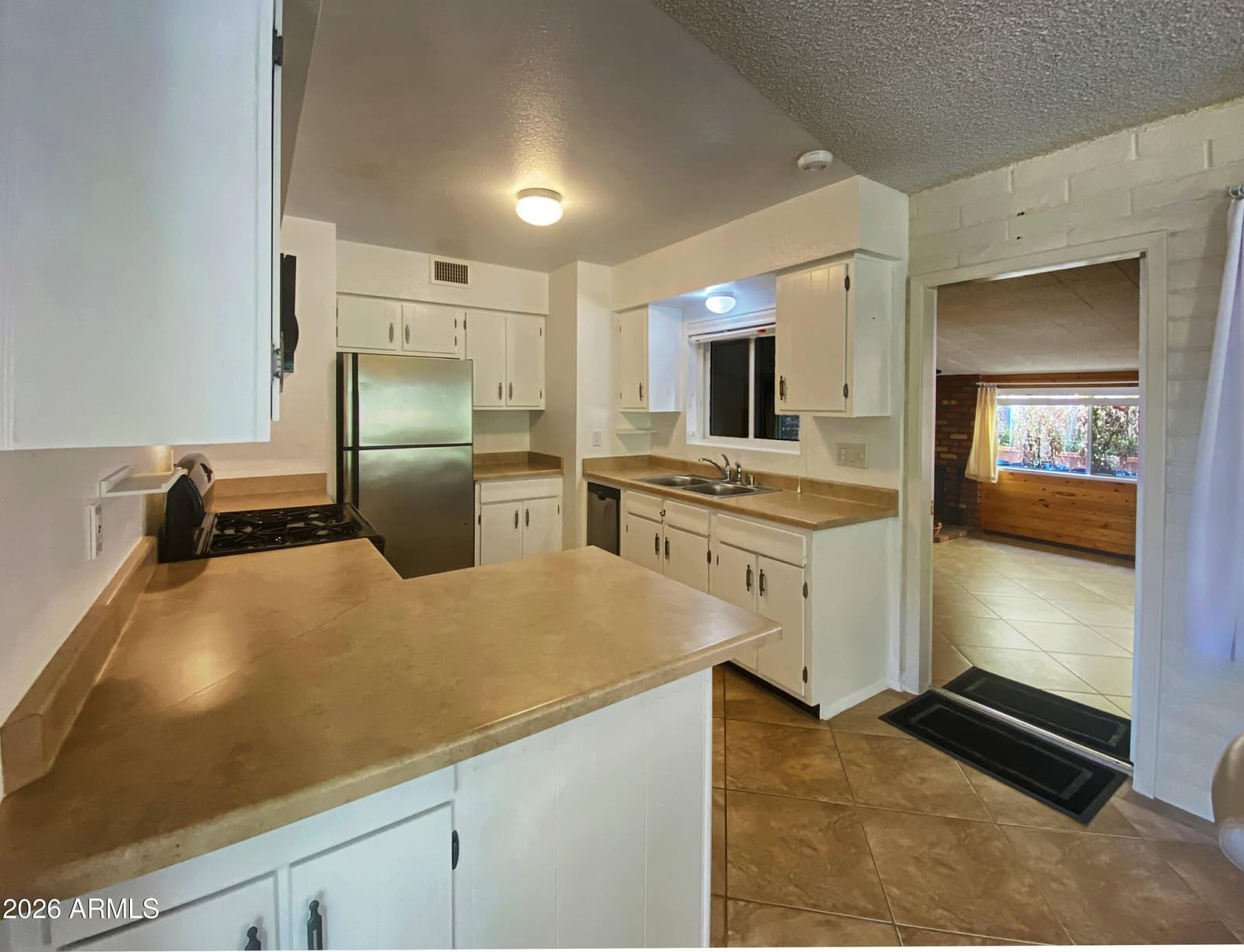 20 BLACKHAWK Lane, Sedona, AZ 86336 — photo 13 of 48