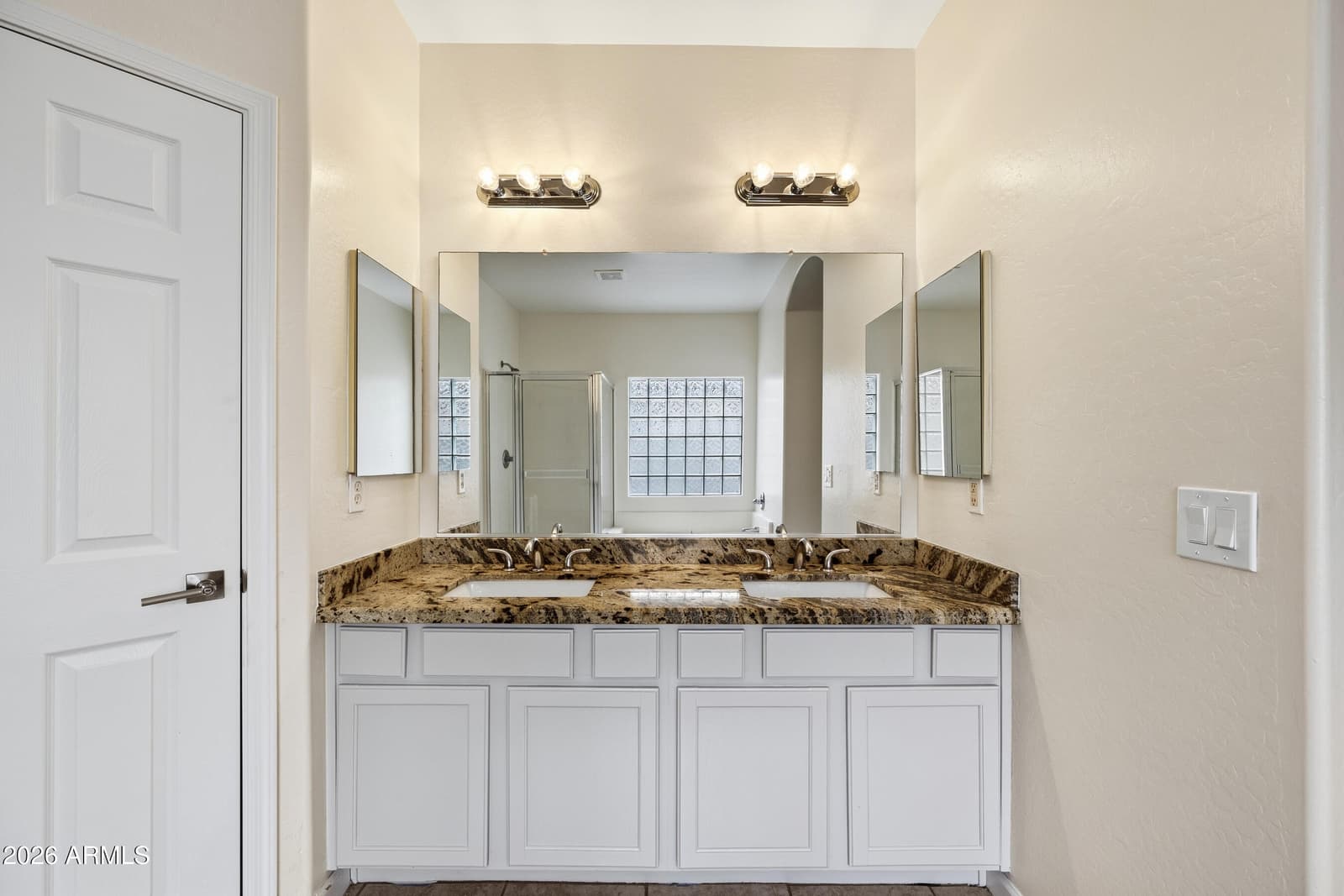 8771 W GARDENIA Avenue, Glendale, AZ 85305 — photo 41 of 69