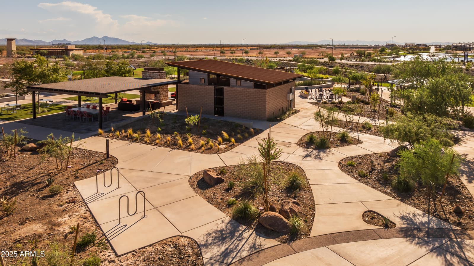 10272 S MINERS RUN Trail, Apache Junction, AZ 85120 — photo 19 of 31