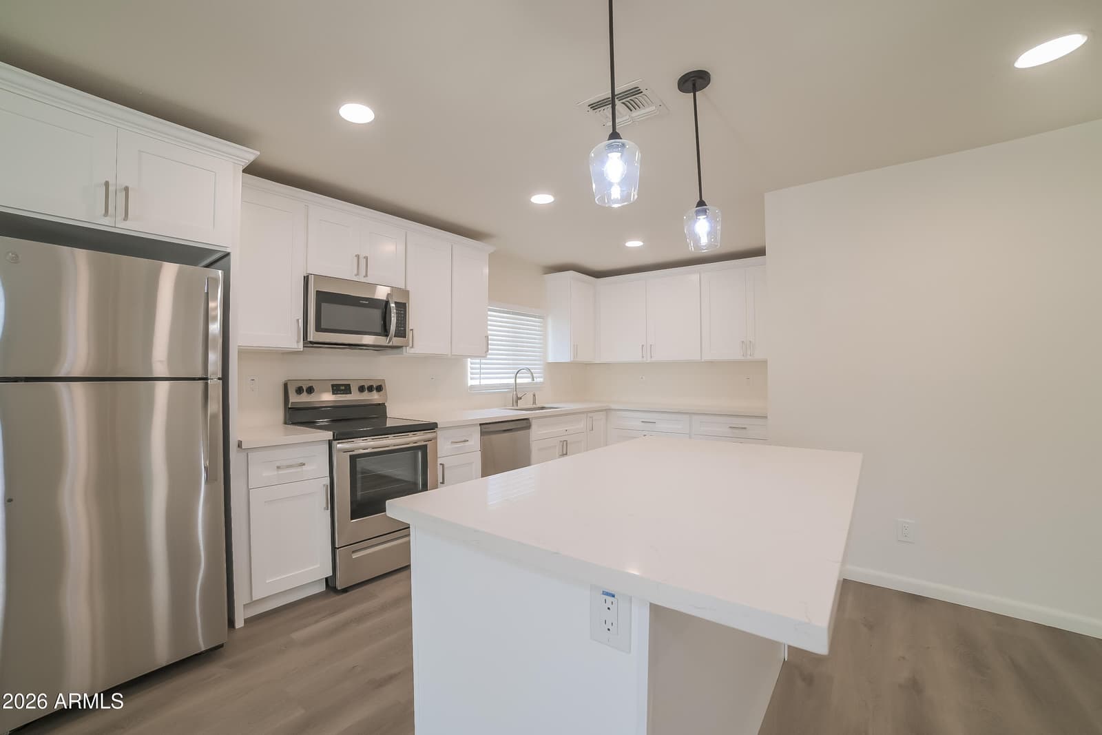 3412 N 89TH Avenue, Phoenix, AZ 85037 — photo 7 of 15