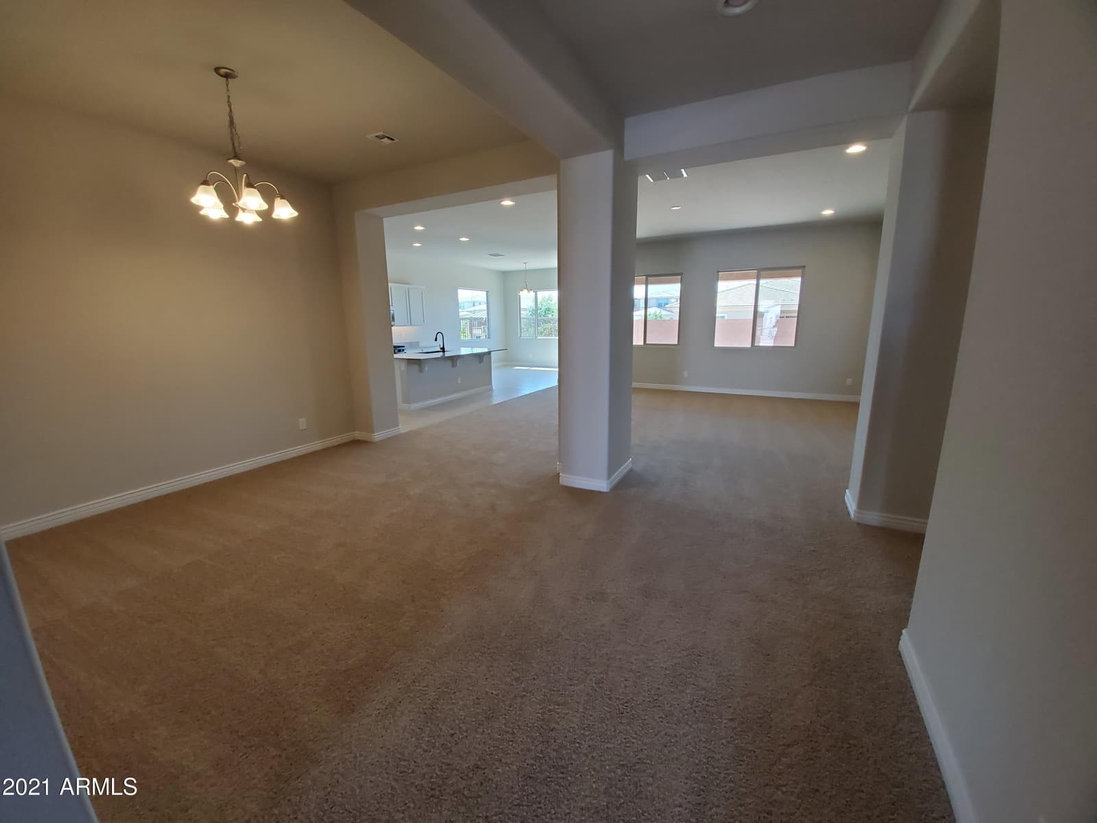 8537 W MYRTLE Avenue, Glendale, AZ 85305 — photo 3 of 13