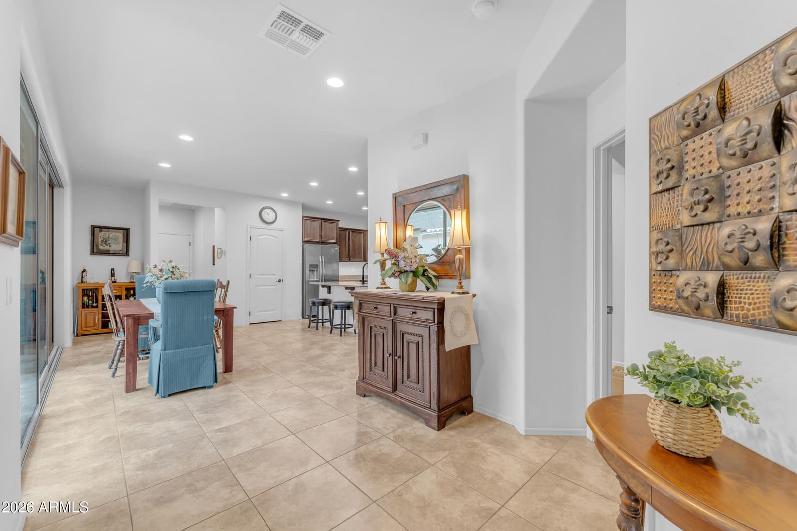 3548 S Wren Drive, Gilbert, AZ 85297 — photo 8 of 108