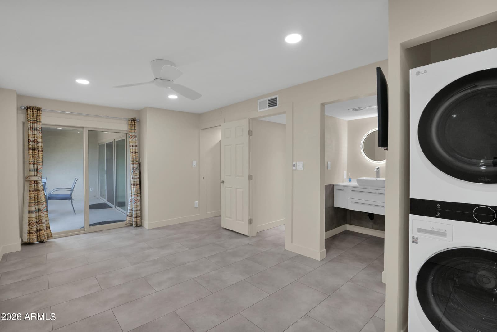4727 E LAFAYETTE Boulevard 303, Phoenix, AZ 85018 — photo 16 of 24