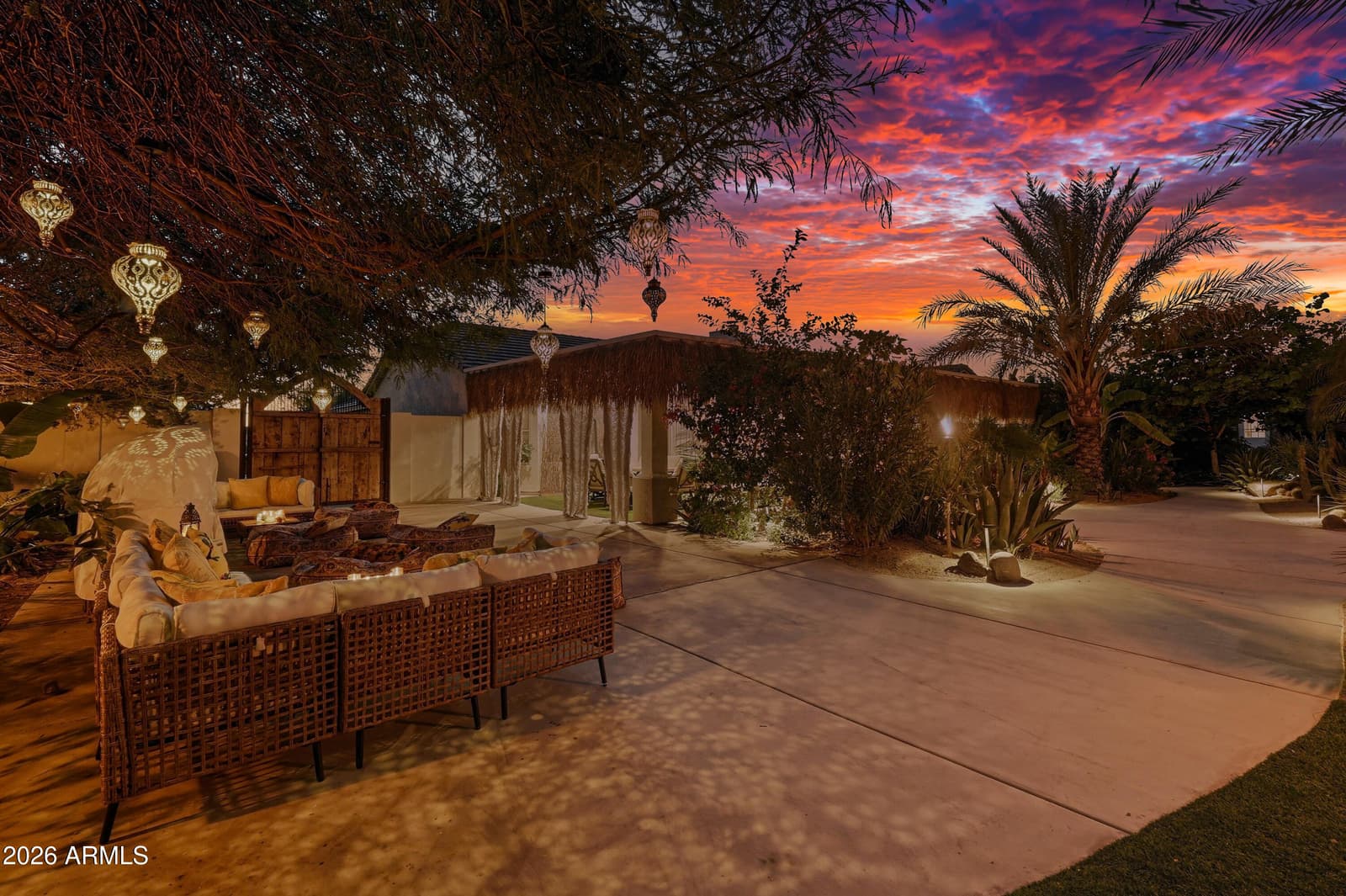813 N 110th Street, Mesa, AZ 85207 — photo 11 of 145