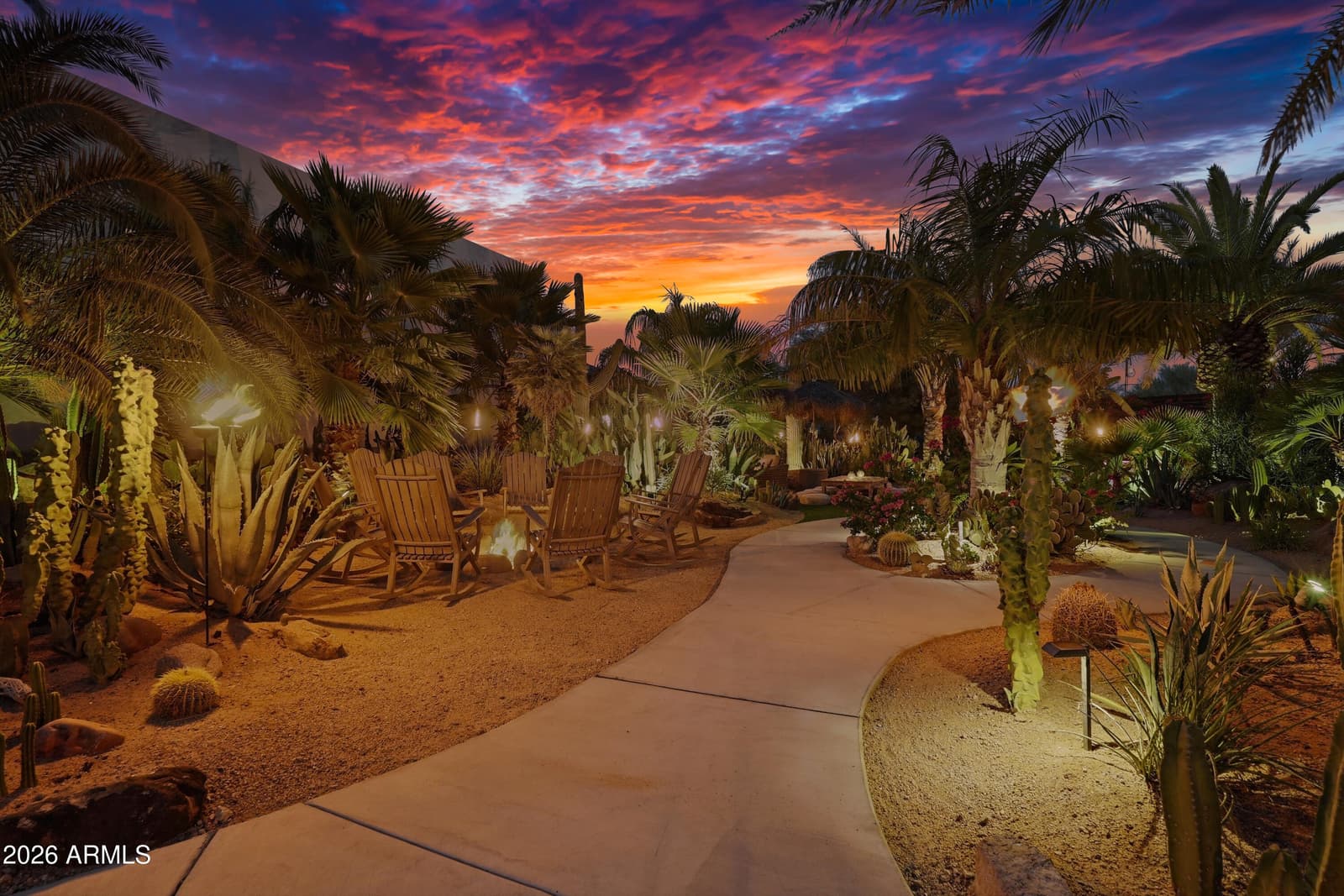 813 N 110th Street, Mesa, AZ 85207 — photo 3 of 145