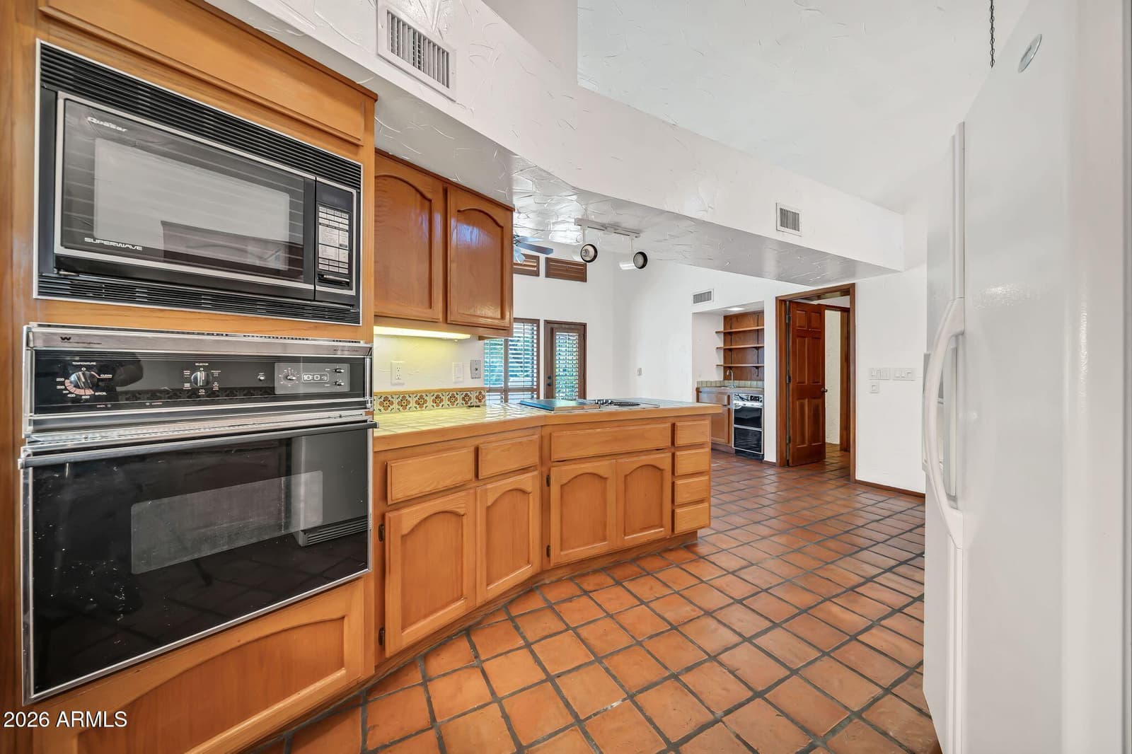 1102 E ACACIA Circle, Litchfield Park, AZ 85340 — photo 14 of 52