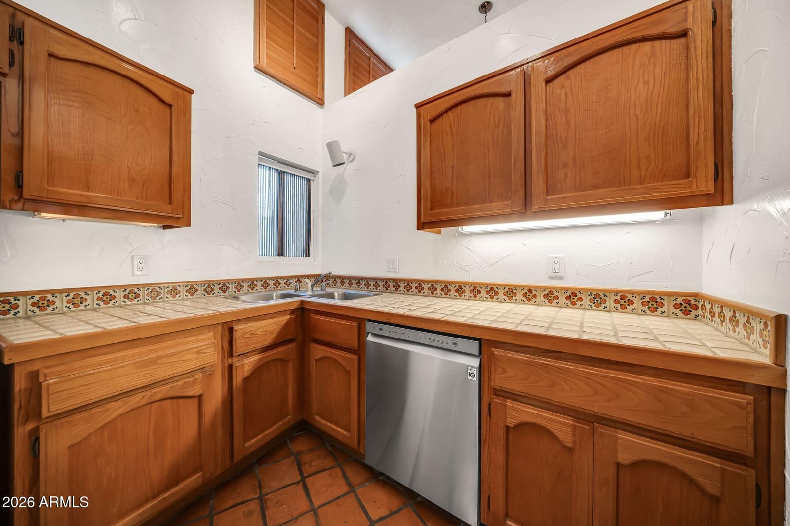 1102 E ACACIA Circle, Litchfield Park, AZ 85340 — photo 15 of 52