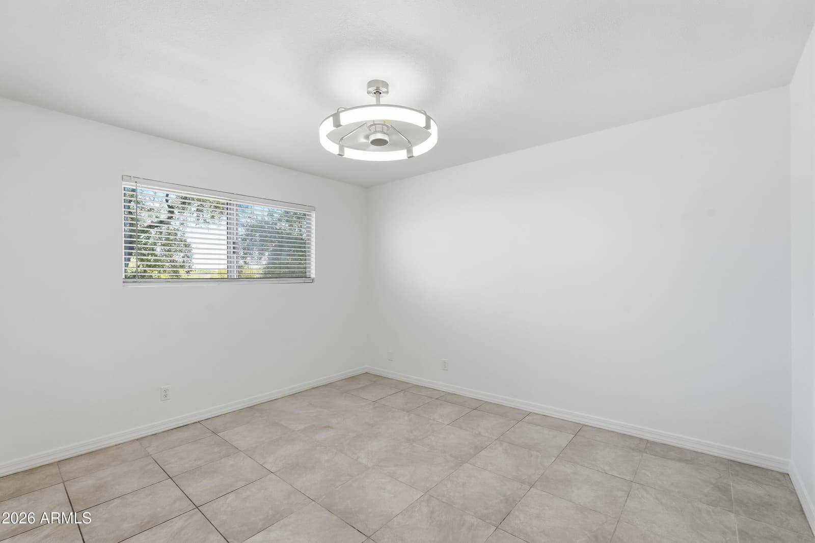 5525 E Thomas Road Unit G7, Phoenix, AZ 85018 — photo 17 of 31