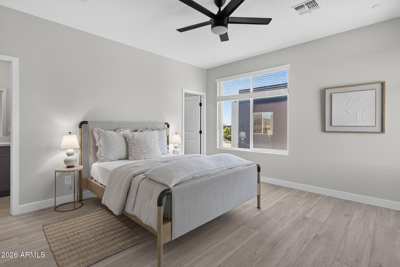 2601 E CLARENDON Avenue 4, Phoenix, AZ 85016 — photo 22 of 38