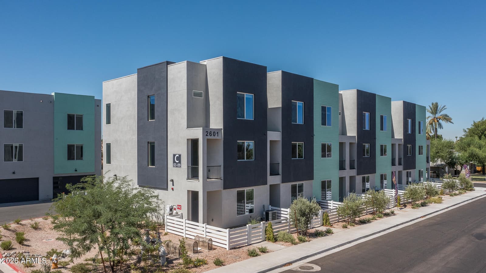 2601 E CLARENDON Avenue 4, Phoenix, AZ 85016 — photo 37 of 38