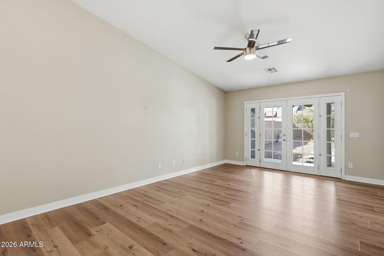 3256 E ROSEMONTE Drive, Phoenix, AZ 85050 — photo 10 of 38