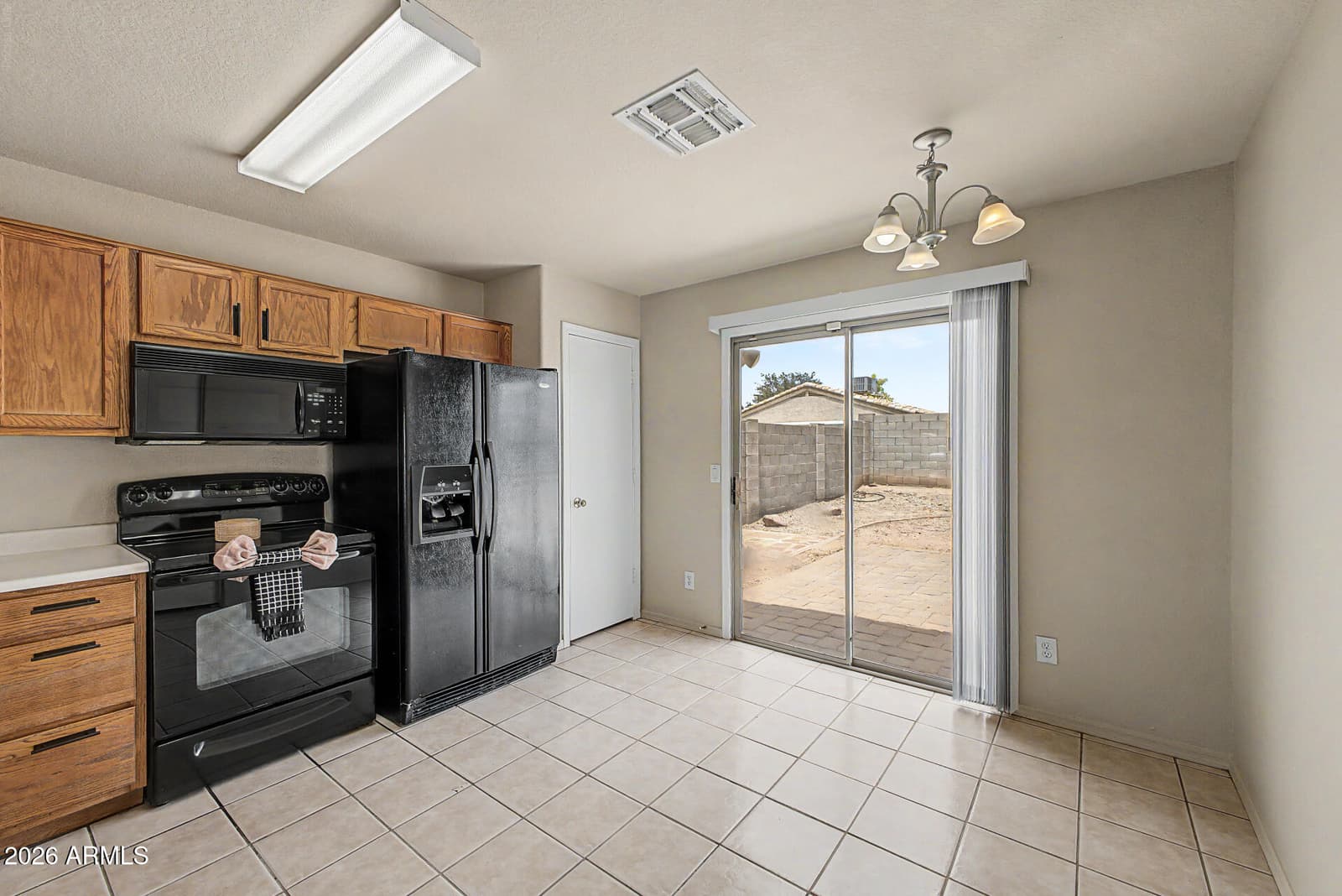 1368 W 18TH Avenue, Apache Junction, AZ 85120 — photo 19 of 41